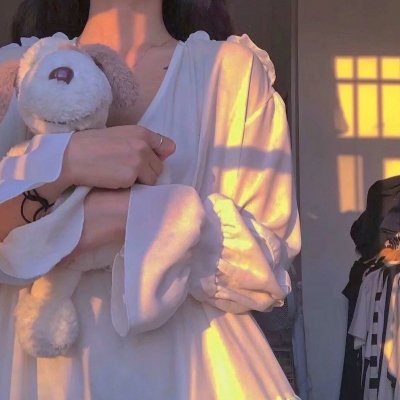 落花时节又逢君